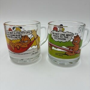 Set of 2 Vintage 1978 Garfield McDonalds Jim Davis Glass Coffee Cups Mugs Retro